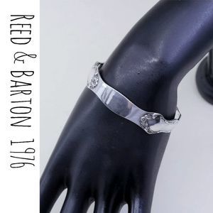 Vintage 1976 Reed & Barton 925 Sterling Silver Cuff Bangle